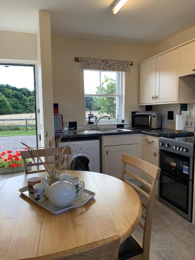 Ploughmans Cottage Forres Exteriér fotografie